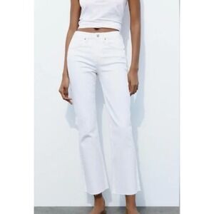 Zara Straight Leg Raw Hem Cropped White Jeans